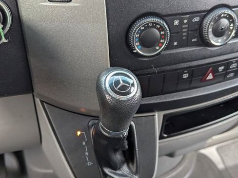 Used 2014 Mercedes-Benz Sprinter 144 Cargo image 27