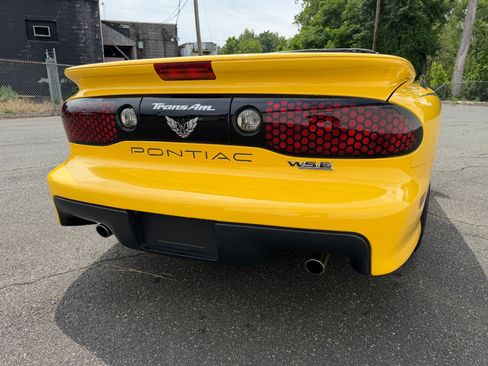 Used 2002 Pontiac Firebird Trans Am RWD image 17
