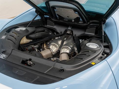 Certified 2024 Ferrari 296 GTB Base image 29