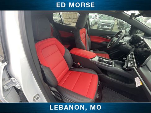Used 2024 Chevrolet Equinox EV RS w/ Active Safety Package 3 FWD image 25