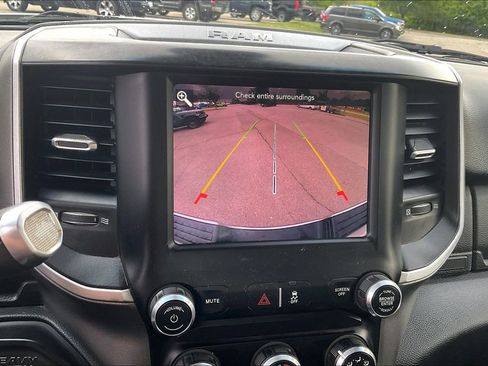 Used 2019 RAM 2500 Big Horn image 21