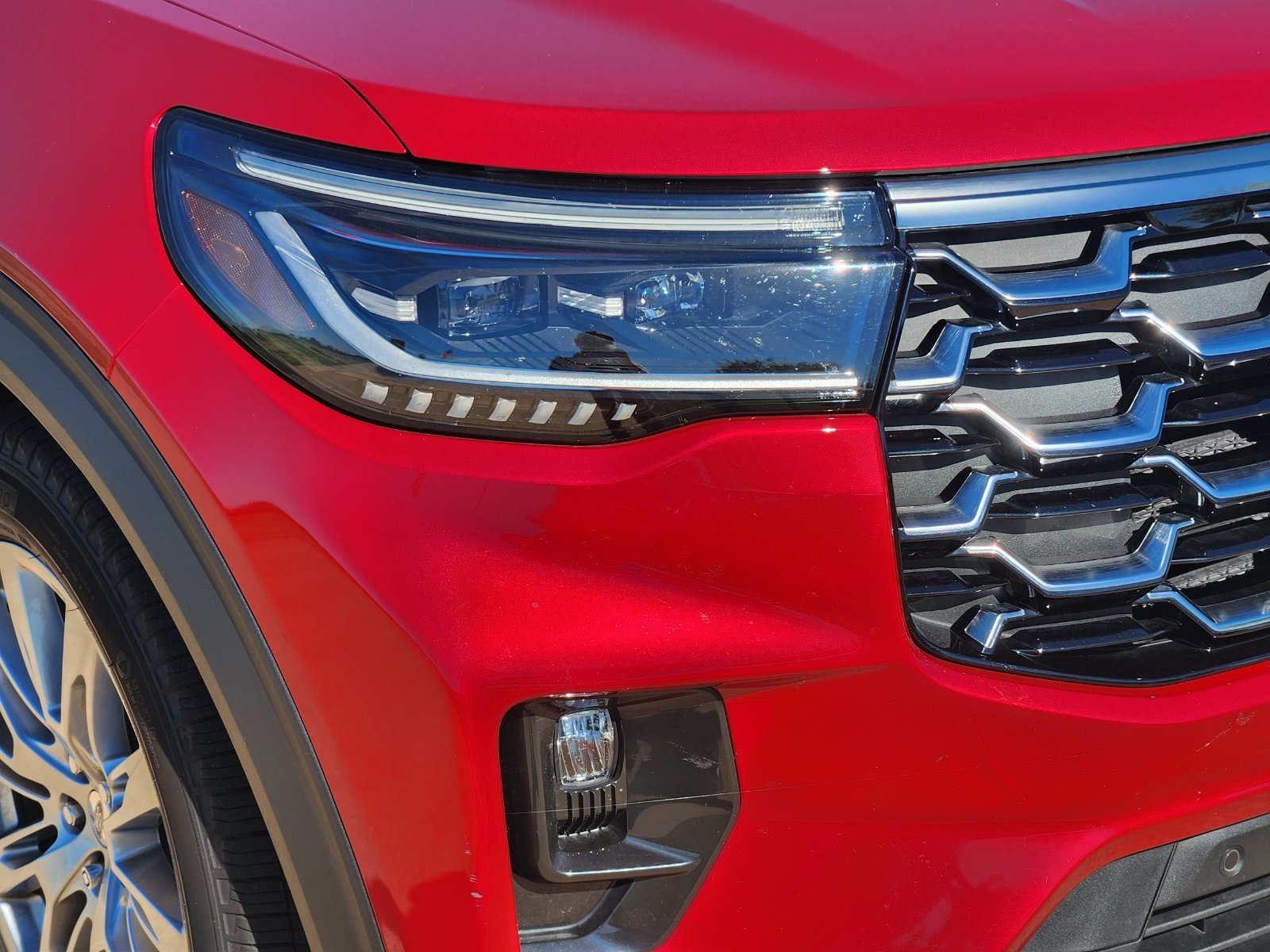 Used 2026 Ford Explorer Platinum RWD image 11