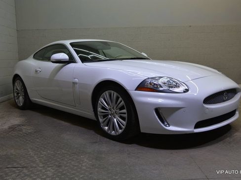 Used 2011 Jaguar XK Coupe RWD image 4