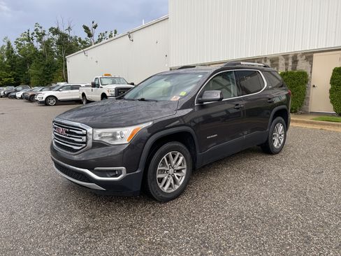 Used 2017 GMC Acadia SLE w/ Driver Alert Package I AWD/4WD image 8