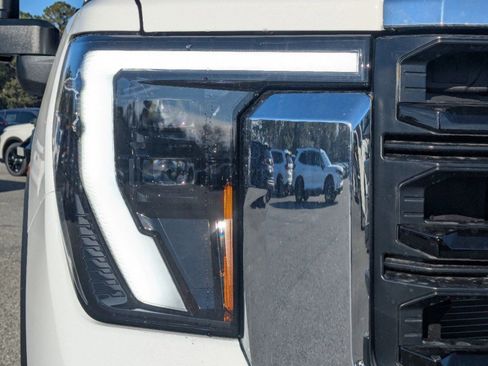 New 2025 GMC Sierra 3500 Pro w/ Convenience Package image 10