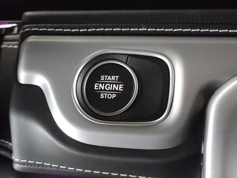 Used 2024 Mercedes-Benz G 550 image 17