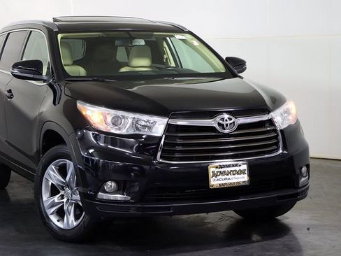 Used 2015 Toyota Highlander Limited image 6