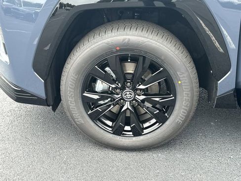 New 2026 Toyota RAV4 SE w/ Convenience Package AWD/4WD image 18