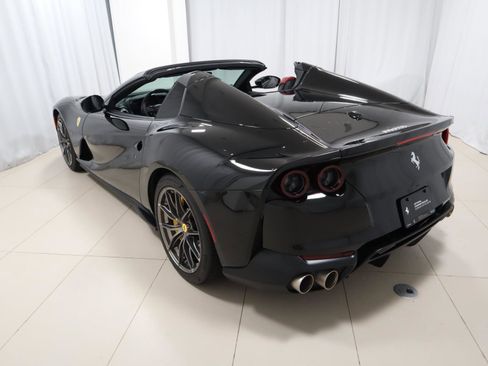 Certified 2021 Ferrari 812 GTS RWD image 15