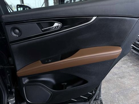 Used 2023 Lincoln Nautilus Reserve w/ Luxury Package image 55