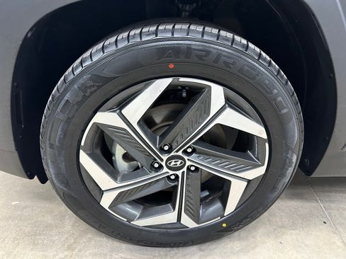 Used 2024 Hyundai Tucson Limited AWD/4WD image 40