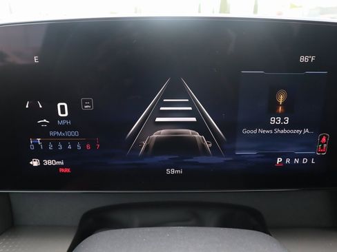 New 2026 Chevrolet Traverse LT w/ Driver Confidence Package image 4