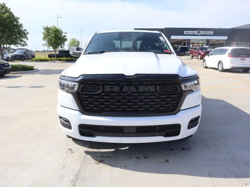 New 2026 RAM 1500 4x4 Crew Cab image 10