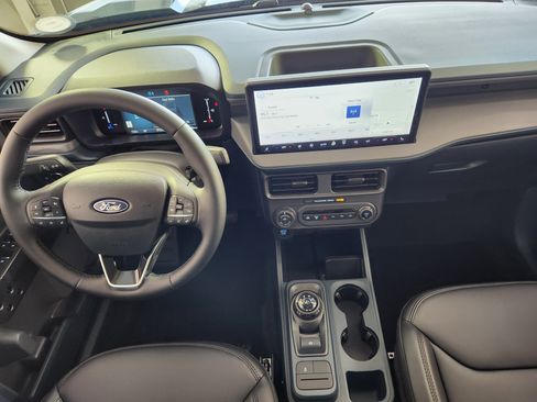 New 2026 Ford Maverick Lariat w/ Black Appearance Package image 16