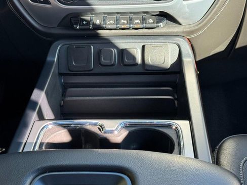 Used 2018 GMC Sierra 1500 SLT image 14