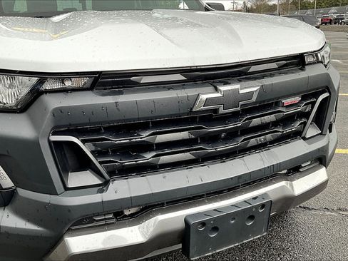 Used 2024 Chevrolet Colorado Trail Boss w/ Technology Package AWD/4WD image 24