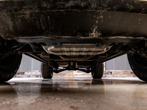 Used 2022 GMC Yukon SLT w/ SLT Premium Package image 14