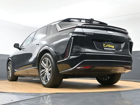 Used 2024 Cadillac Lyriq Luxury AWD/4WD image 53