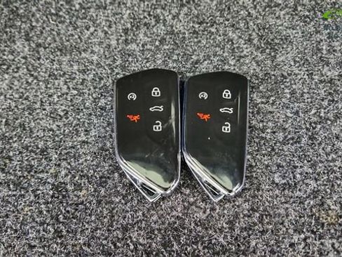 Used 2025 Volkswagen Tiguan SE R-Line AWD/4WD image 61