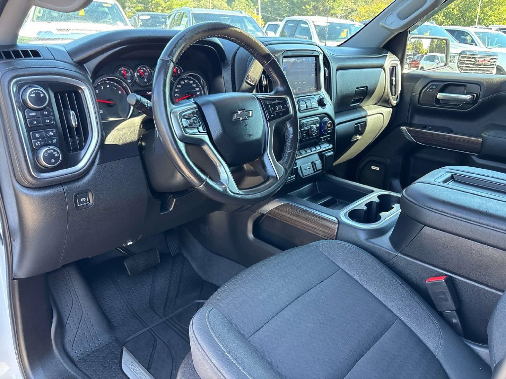 Used 2019 Chevrolet Silverado 1500 LT Trail Boss AWD/4WD image 13