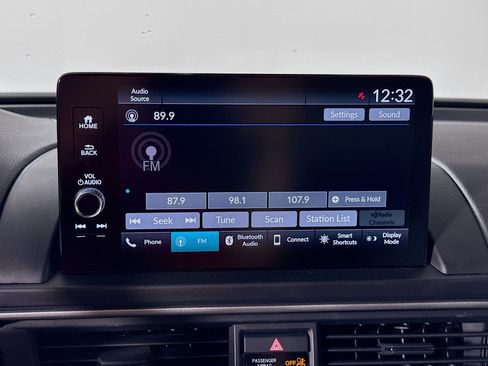 Used 2025 Honda Pilot EX-L image 14