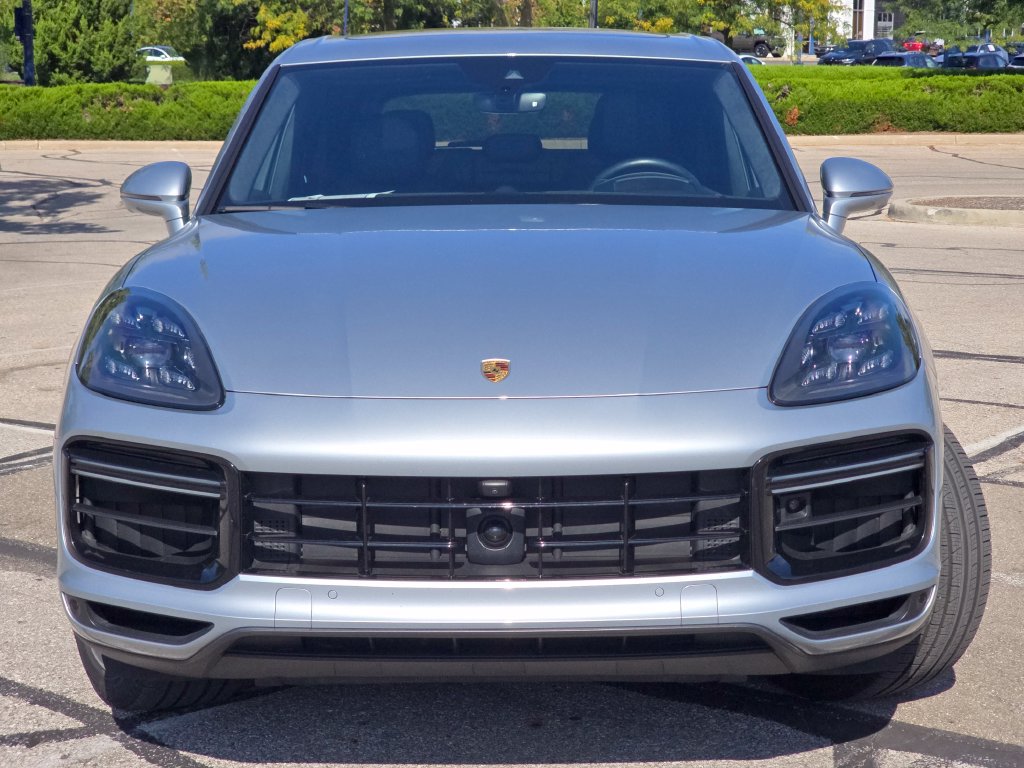Used 2020 Porsche Cayenne Turbo AWD/4WD image 10