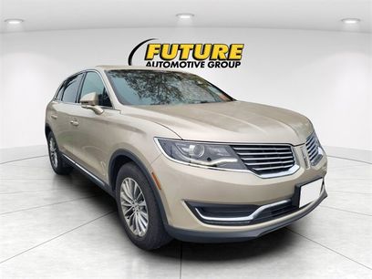 Used 2017 Lincoln MKX Select w/ Select Plus Package