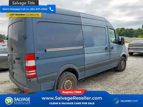Used 2018 Mercedes-Benz Sprinter 2500 image 4
