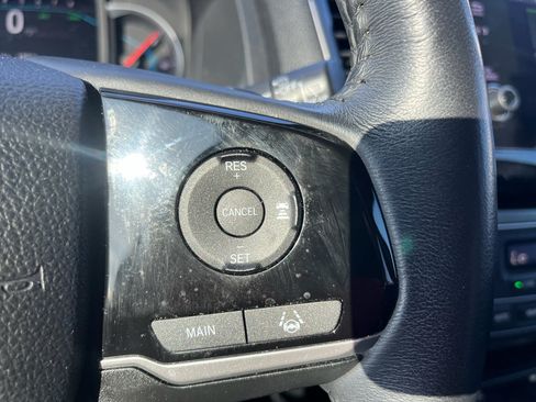 Certified 2022 Honda Pilot Special Edition image 10