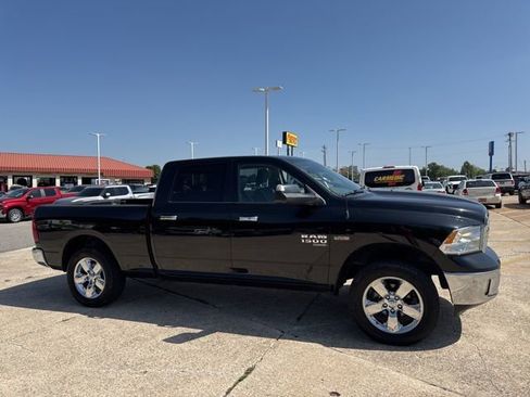 Used 2019 RAM 1500 Big Horn AWD/4WD image 9