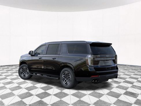New 2026 Chevrolet Suburban Z71 AWD/4WD image 6
