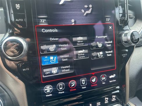 Certified 2021 RAM 1500 Laramie image 24