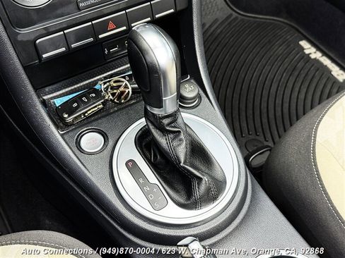 Used 2018 Volkswagen Beetle 2.0T Coast w/ Coast Lighting Package image 17