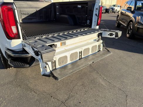 Used 2024 GMC Sierra 1500 SLT image 20