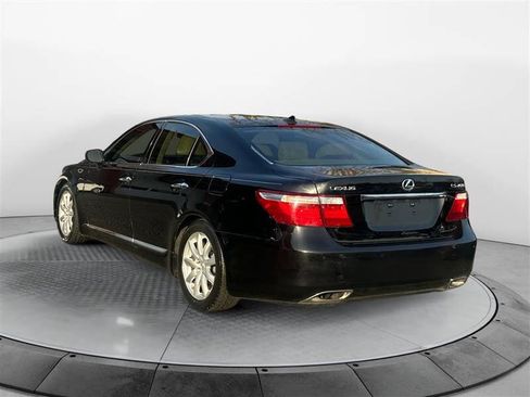Used 2008 Lexus LS 460 image 3