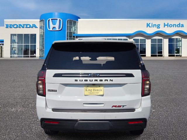 Used 2023 Chevrolet Suburban RST w/ Luxury Package AWD/4WD image 9