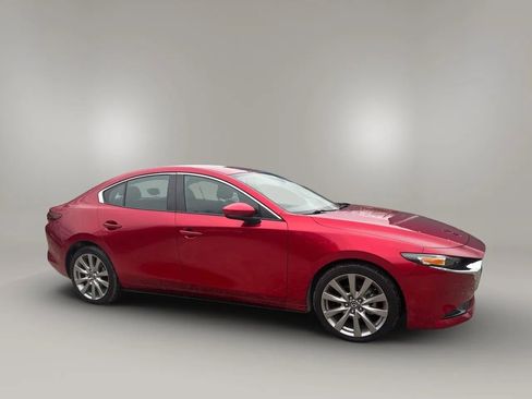 Used 2020 MAZDA MAZDA3 Sedan w/ Preferred Package image 15