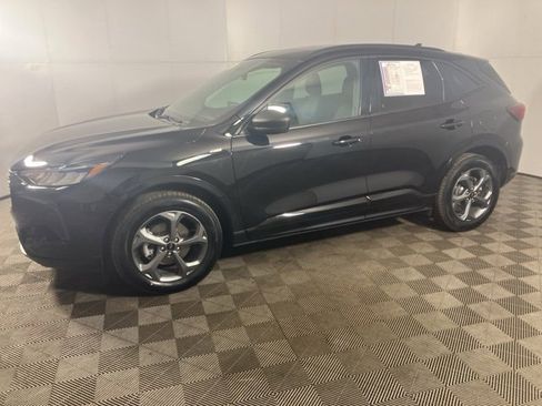 Used 2023 Ford Escape ST-Line w/ Tech Pack #1 image 6