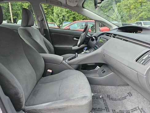 Used 2010 Toyota Prius Two image 39