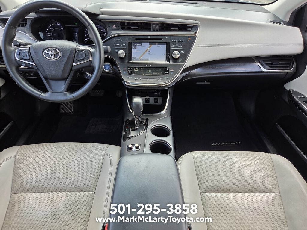 Used 2016 Toyota Avalon Limited FWD image 12