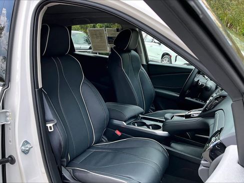 Certified 2026 Acura RDX SH-AWD w/ Advance Package image 9