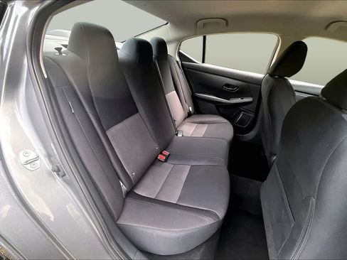 Used 2024 Nissan Sentra SV FWD image 21