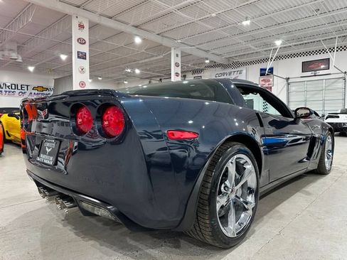 Used 2013 Chevrolet Corvette Grand Sport w/ 2LT Preferred Equipment Group RWD image 3