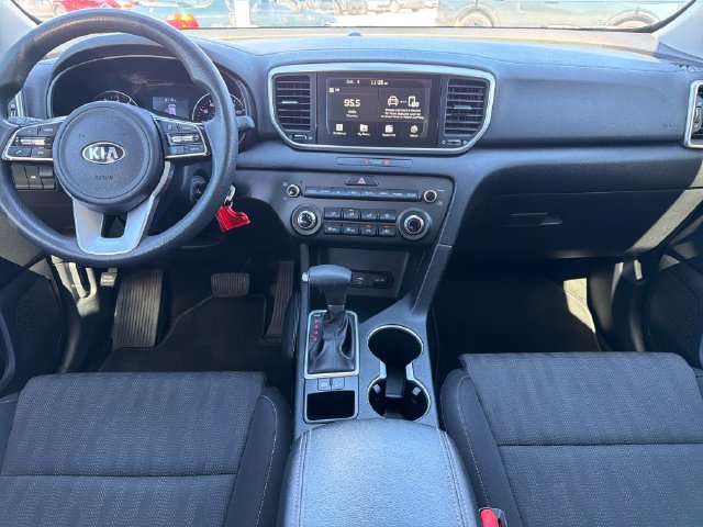 Used 2020 Kia Sportage LX FWD image 9