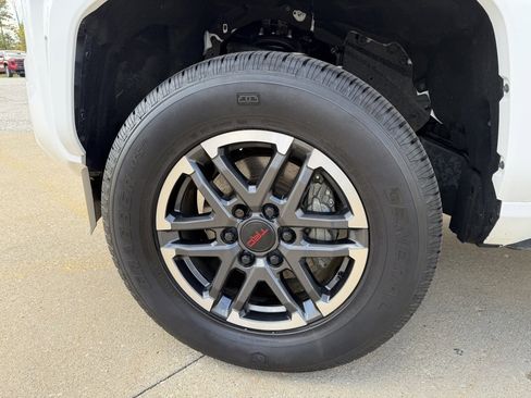 Certified 2024 Toyota Tacoma TRD Sport w/ TRD Sport Upgrade Package image 32