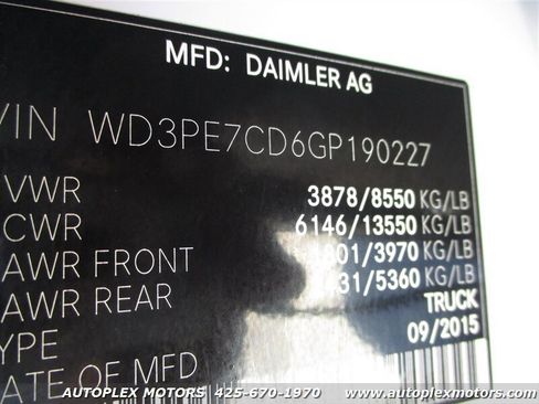 Used 2016 Mercedes-Benz Sprinter 2500 image 25