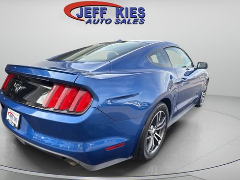 Used 2017 Ford Mustang Premium RWD image 5