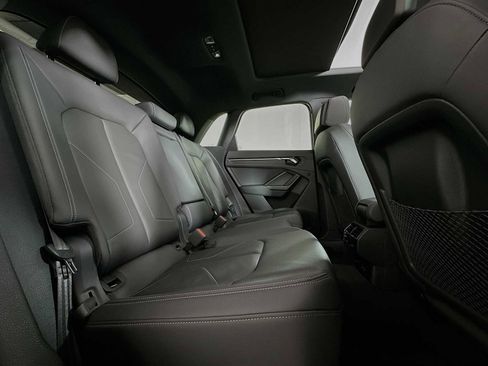 Certified 2023 Audi Q3 2.0T Premium w/ Black Optic Sport Package image 25