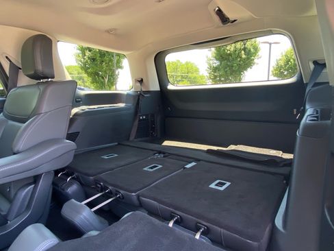 Certified 2025 Ford Expedition Active AWD/4WD image 23