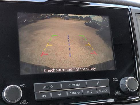 Used 2022 Nissan Titan SV w/ Accessory Utility Package AWD/4WD image 19
